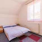 Sunny Weekend Sauna House - Happy Brvnara Preserje (Greater Ljubljana)