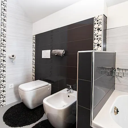 Sunny Weekend Sauna House - Happy Preserje (Greater Ljubljana)